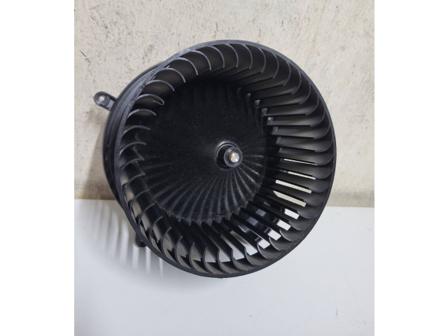 Вентилятор печки       Mercedes-Benz R W251