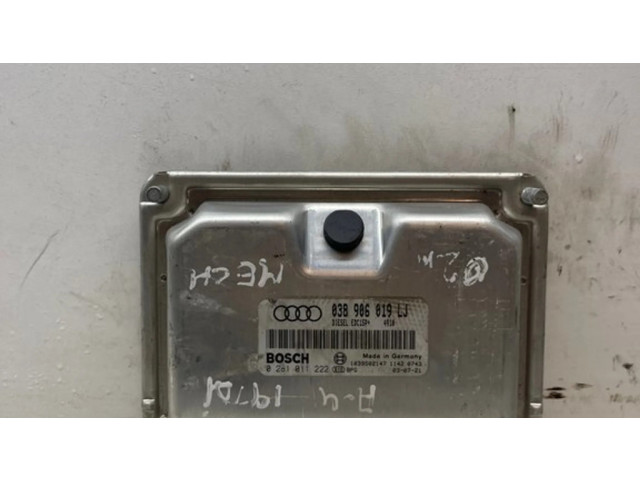 Řídící jednotka 038906019LJ Audi A4 S4 B5 8D 1999