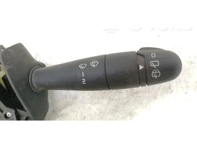 Ручка стеклоочистителей 8200792584, 901057666   Dacia Sandero