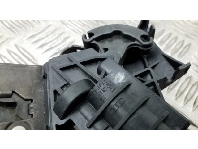 Замок задней крышки