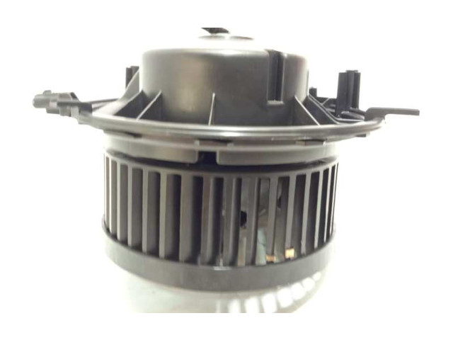 Вентилятор печки 5Q1819021H, 5WA907521 Audi Q3 F3