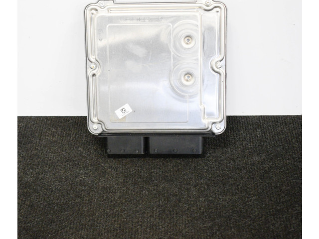 Řídící jednotka 8572439, 1039S58270   BMW 3 F30 F35 F31 2012