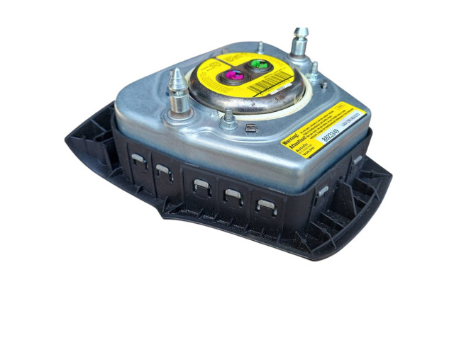 Подушка безопасности водителя 8623349   Volvo C30