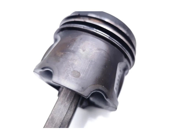 Píst K9K724 Renault Megane II K9K724