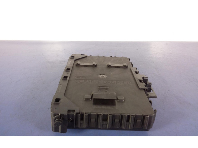 Блок предохранителей  JX6T-15604-ECG, JX6T-15604-ECG   Ford Focus    