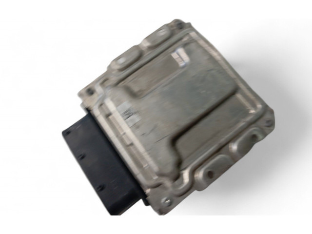 Řídící jednotka 7377299, 0281030578 BMW 5 F10 F11 2013