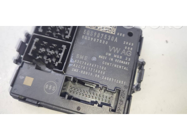 Блок комфорта 5QS907530A Skoda Octavia Mk4