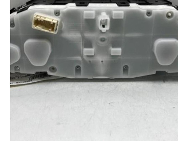 Спидометр (приборный щиток)    9825986180   Peugeot 2008 I