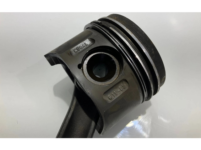 Píst Mercedes-Benz E W211 648.961