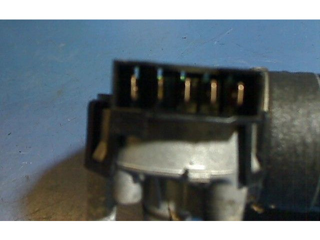 Моторчик дворников 058980616 Mitsubishi Carisma