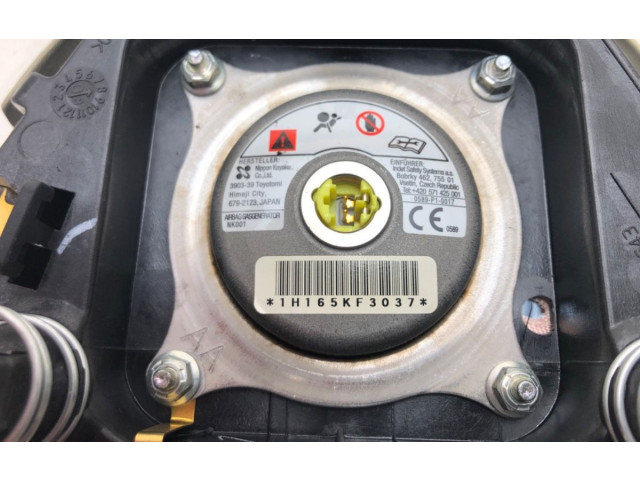 Подушка безопасности водителя    Nissan Tiida C11