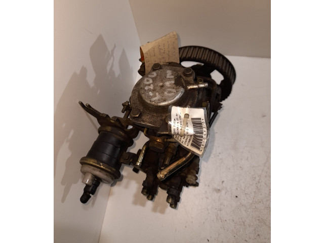 Топливный насос MD167348, 1047408181 Mitsubishi L200