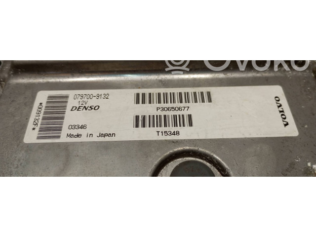 Блок управления двигателя P30650677, T15348 Volvo V50