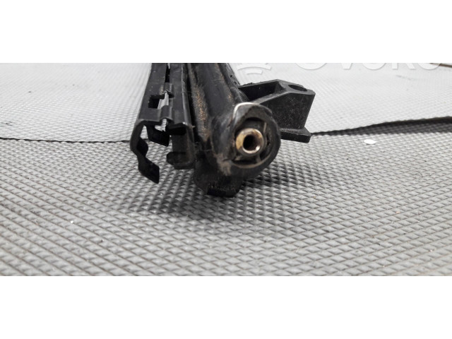 Топливная рампа 036133319BT Skoda Fabia Mk1 (6Y)