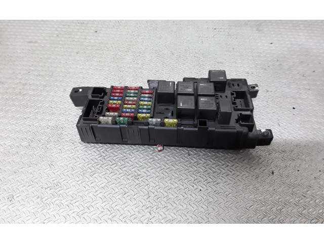 Блок предохранителей 518828108   Volvo XC90    