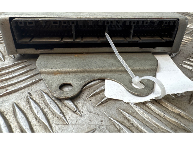 Блок управления двигателя MD351866, MD351866 Mitsubishi Carisma