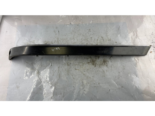 Отделочная ленточка заднего бампера