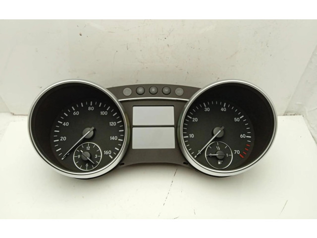 Панель приборов A1645402447   Mercedes-Benz ML W164       