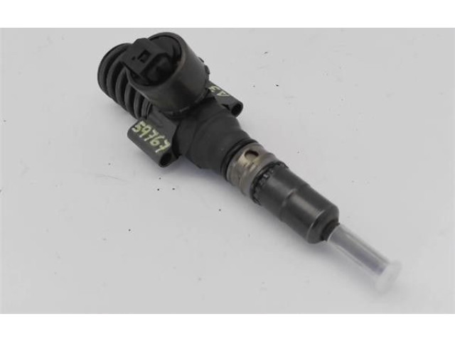 Форсунка 03G130073G Audi A3 S3 8P BKD