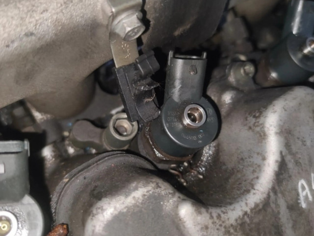 Форсунка 0445110002 Fiat Marea для дизельного двигателя 1.9