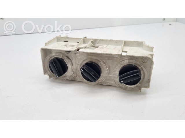 Блок управления климат-контролем 8360456, 61318360456   BMW 3 E36