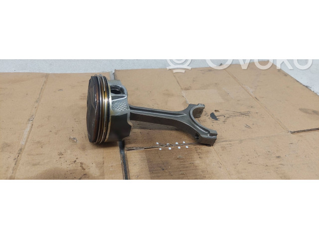 Píst Ford Mustang VI