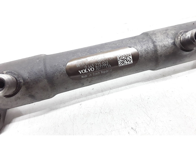 Топливная рампа 30777554, 30777576 Volvo XC90