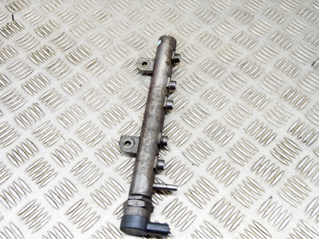 Топливная рампа 0281006209, 35022119G Dodge RAM 3.0