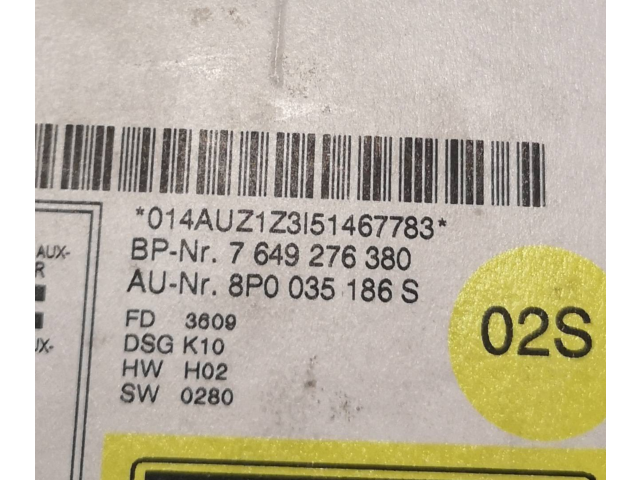 Радио/ проигрыватель CD/DVD / навигация  8P0035186s   Audi A3 S3 A3 Sportback 8P 