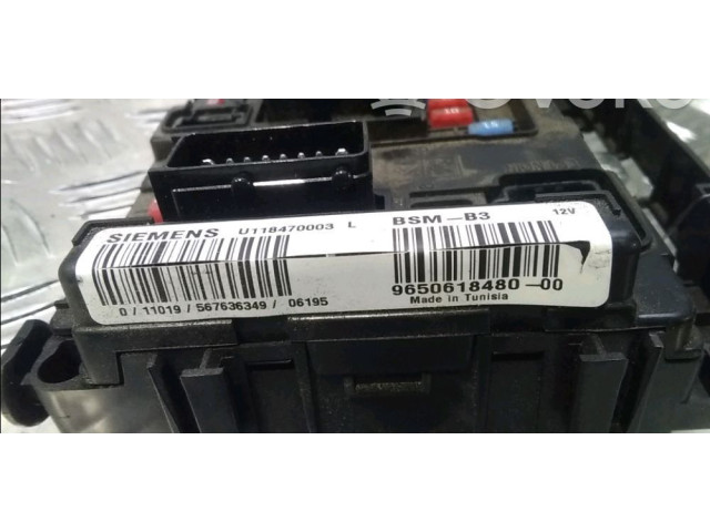 Блок предохранителей Citroen Xsara Picasso