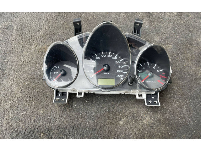 Панель приборов MR951770 Mitsubishi Colt