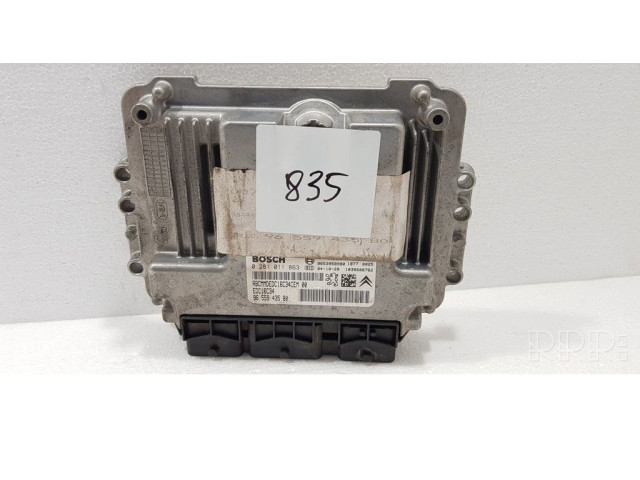 Блок управления двигателем ECU