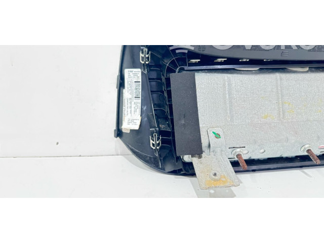 Подушка безопасности для колен 01561019710, 01561019710 Alfa Romeo Mito