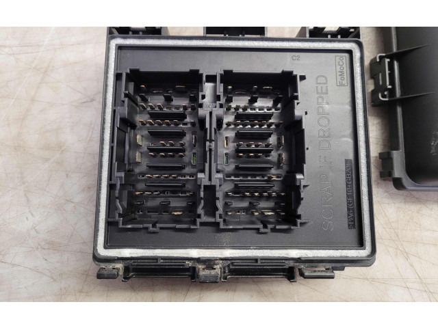 Блок предохранителей  NX6T14D068EHA, 9962581826   Ford Focus    