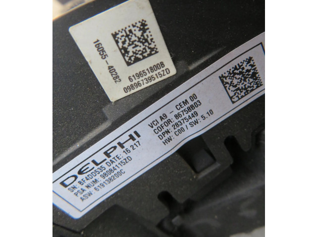 Руль Peugeot 2008 I 2013 - 2019 года 98084115ZD