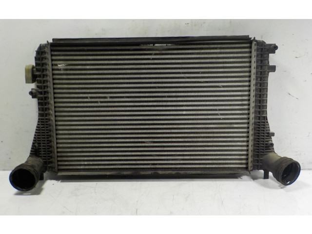 Интеркулер 1K0145803T Audi A3 S3 8P