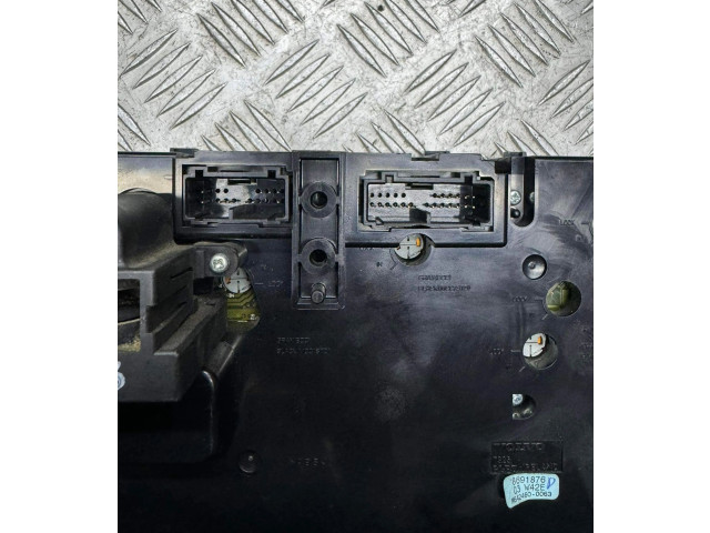 Блок управления климат-контролем 8691876   Volvo V70