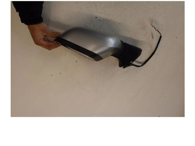 Зеркало электрическое Dacia Duster - года