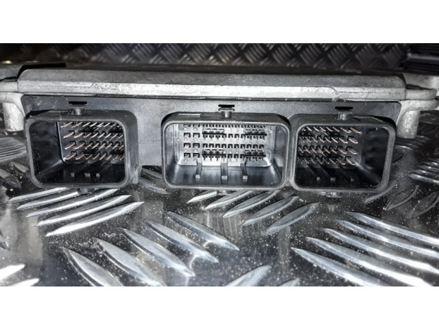 Řídící jednotka 0281011247, 9650931380   Peugeot Expert 2002