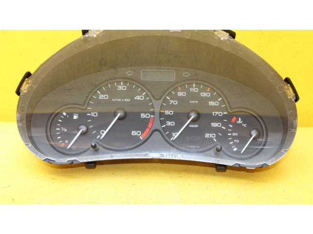 Přístrojová deska Citroen Berlingo 2000