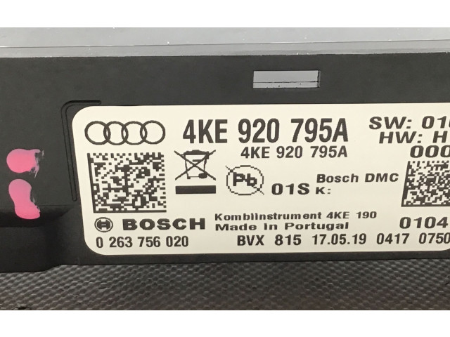 Панель приборов 4KE920795A Audi e-tron
