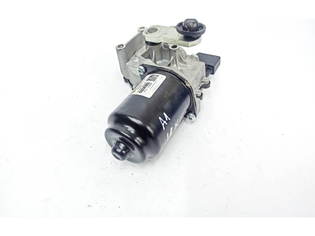 Моторчик дворников 220224F052, 443122464019 Audi A1