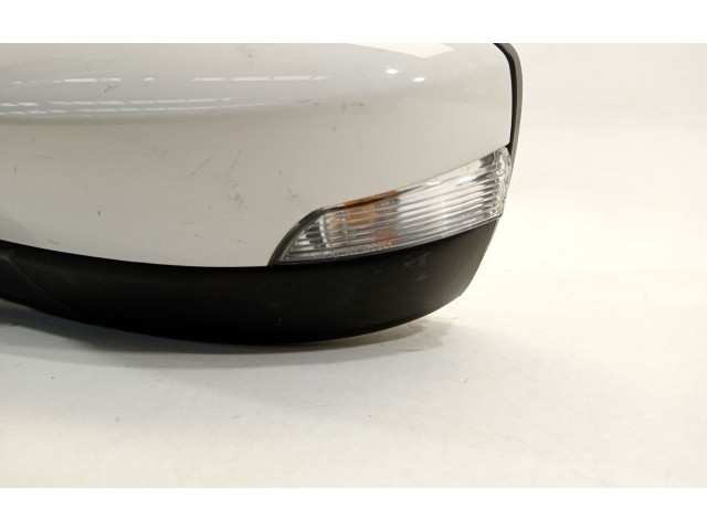 Зеркало электрическое Skoda Fabia Mk3 (NJ) 2015 - 2021 года