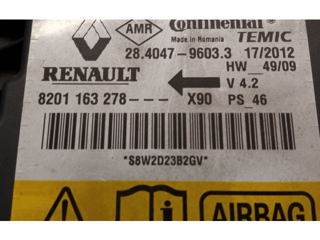 Блок подушек безопасности 8201163278, 28404796033   Dacia Sandero II