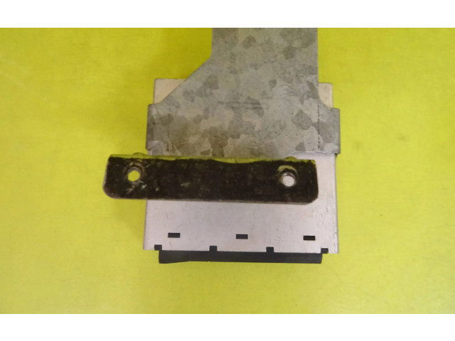 Řídící jednotka 4588869 Saab 9000 CS 1995