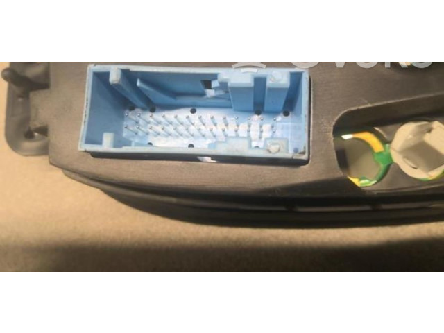 Панель приборов 00006105G4   Citroen Xsara Picasso       