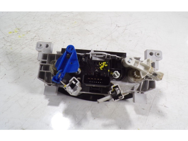 Модуль блока управления кондиционером 275105810R, N112381J Dacia Duster