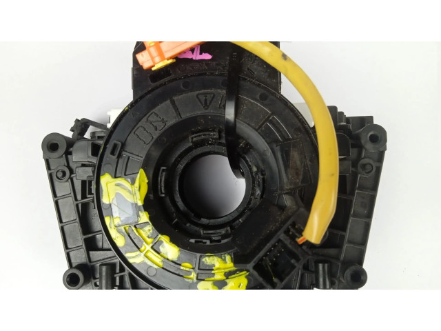 Подушка безопасности водителя 8617A577   Mitsubishi L300, Cosmos