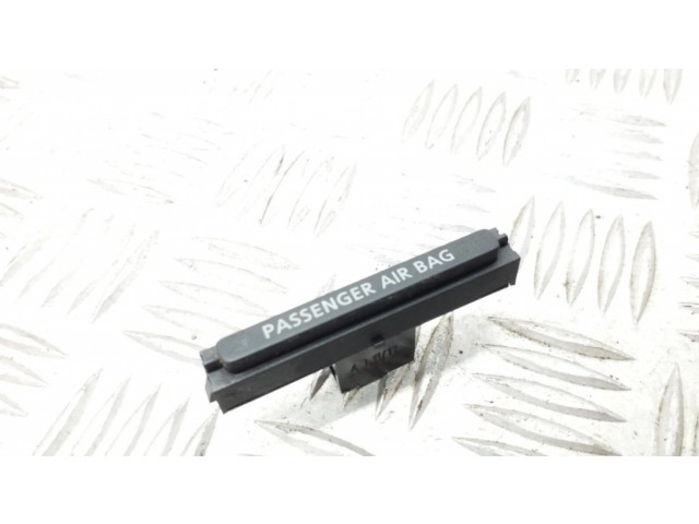 Включатель надувной подушки для пассажира