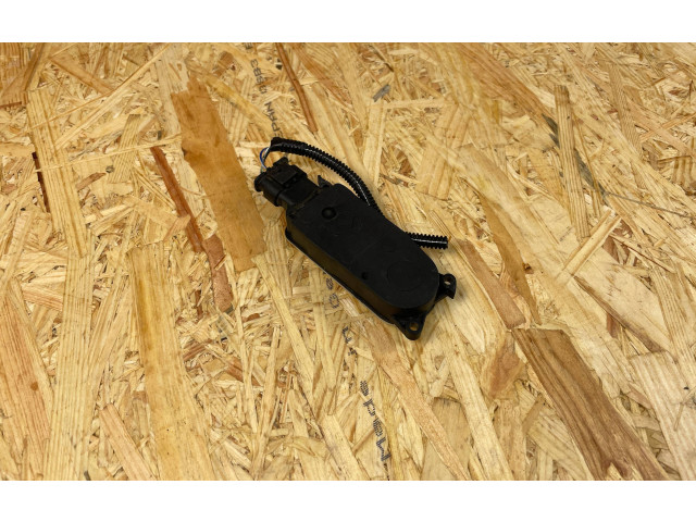 Блок управления 6477R1006, 23117P20026 Volvo XC40